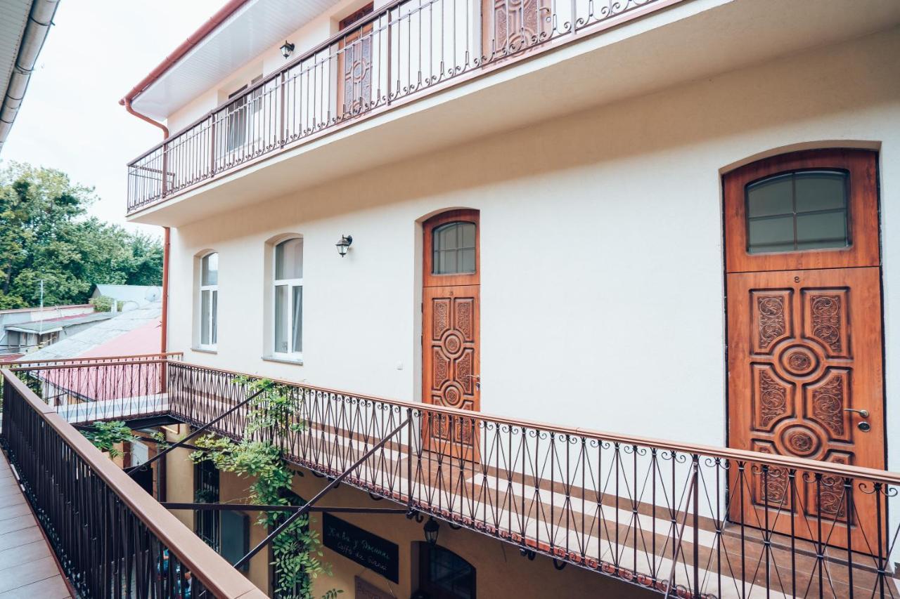 Wonderful Flat On City Center Uzhhorod Ngoại thất bức ảnh